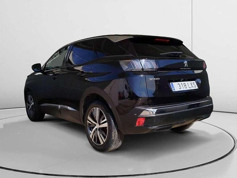 Usado Peugeot 3008 Allure 132 CV (97 kW) 2022 Negro SUV