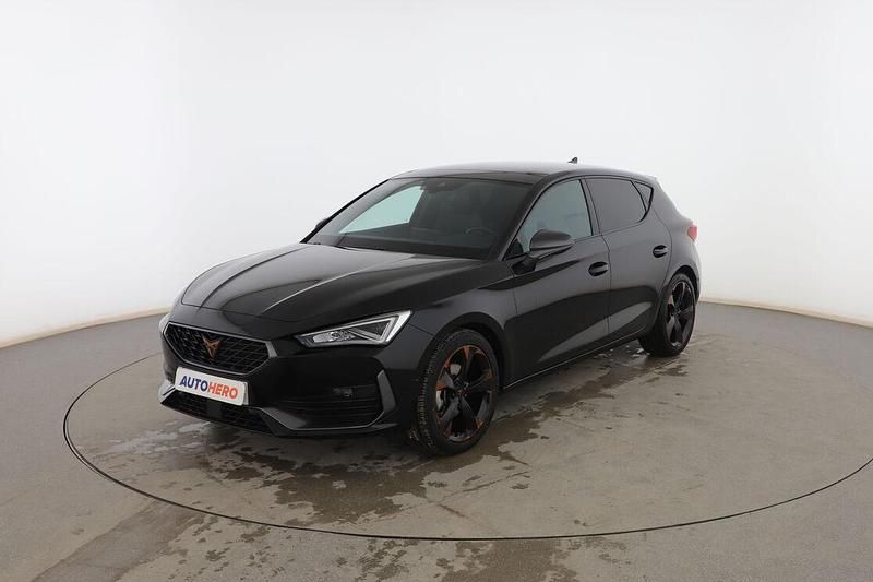 Usado Cupra Leon 150 CV (110 kW) 2022 Negro Berlina