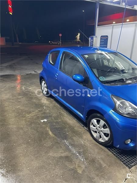 Azul Usado 2012 Toyota Aygo Live Utilitario | 5500 € (Precio justo) - Imagen 1/4