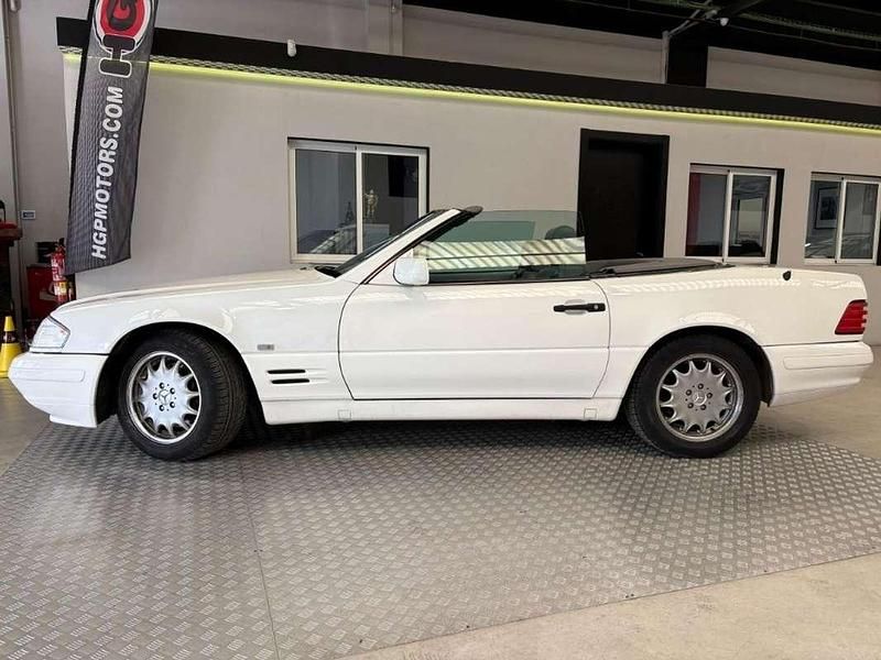Usado Mercedes SL500 320 CV (235 kW) 1996 Blanco Descapotable