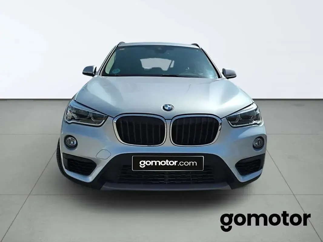 Usado BMW X1 140 CV (102 kW) 2019 Gris SUV