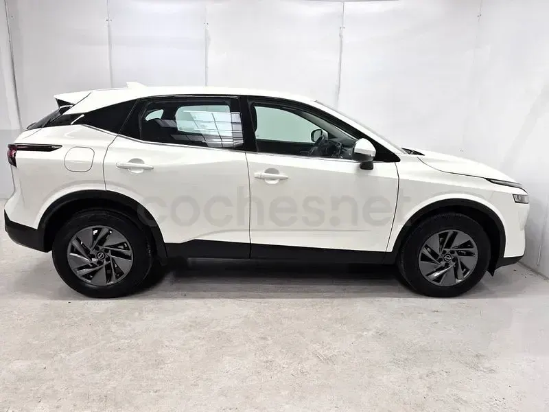 Usado Nissan Qashqai Acenta 140 CV (102 kW) 2023 Blanco SUV