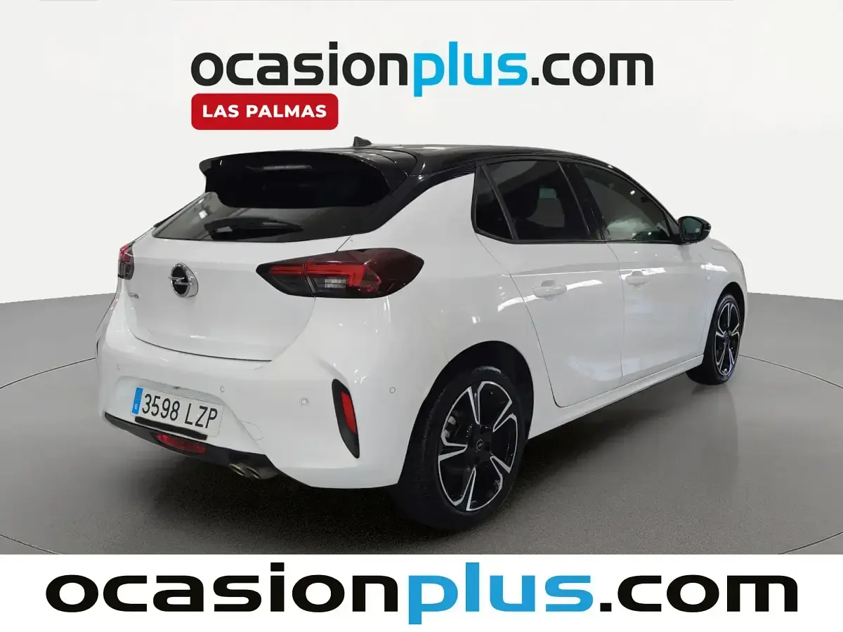 Usado Opel Corsa GS Line 130 CV (95 kW) 2022 Blanco Utilitario