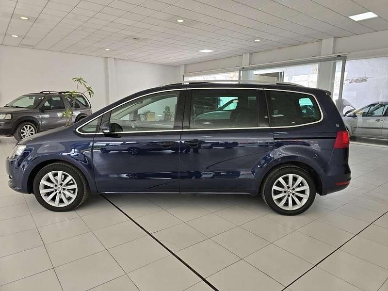 Usado VW Sharan Advance 177 CV (130 kW) 2015 Azul Monovolumen