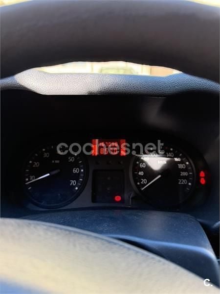 Beige Usado 2007 Renault Clio II Authentique Berlina | 1400 € (Super precio) - Imagen 1/4