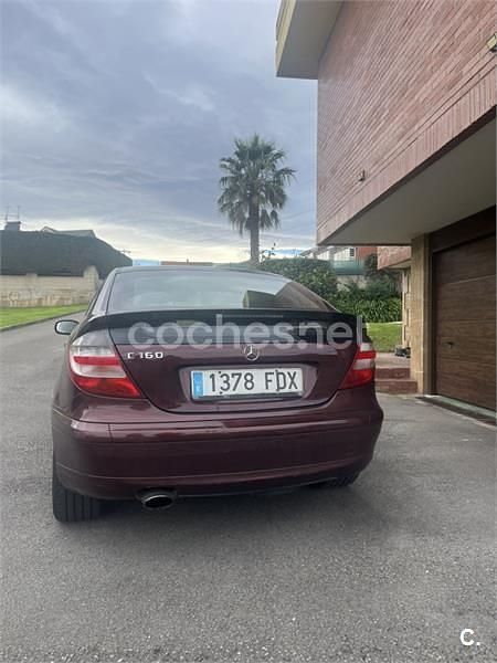 Usado Mercedes C160 Sport Edition 122 CV (89 kW) 2006 Granate Coupe