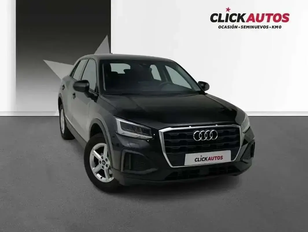 Usado Audi Q2 116 CV (85 kW) 2025 Negro SUV
