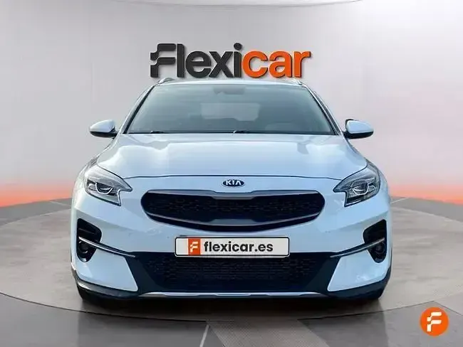 Usado Kia XCeed 120 CV (88 kW) 2021 Blanco SUV