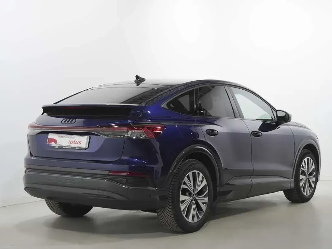 Usado Audi Q4 Sportback e-tron Advanced Plus 150 kW (204 CV) 2023 Azul SUV