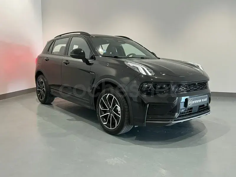 Usado Lynk & Co 01 276 CV (202 kW) 2026 Negro SUV