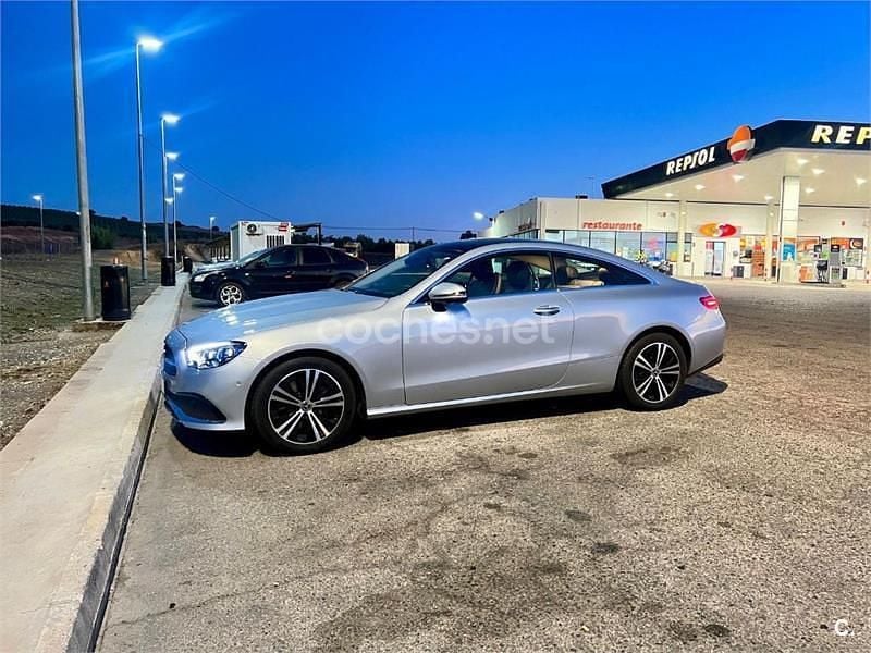 Gris / plata Usado 2019 Mercedes E350 Coupe | 45.000 € (Precio justo) - Imagen 1/4