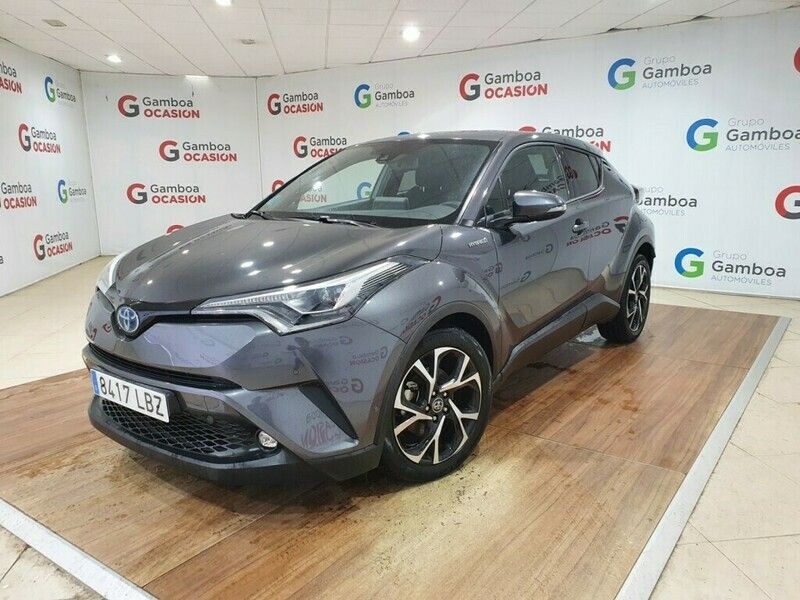 Usado Toyota C-HR Advance 122 CV (89 kW) 2019 Gris SUV
