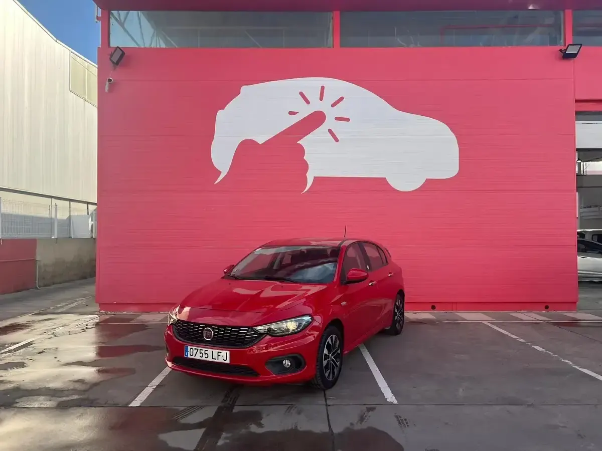 Usado Fiat Tipo Mirror 95 CV (69 kW) 2020 Rojo