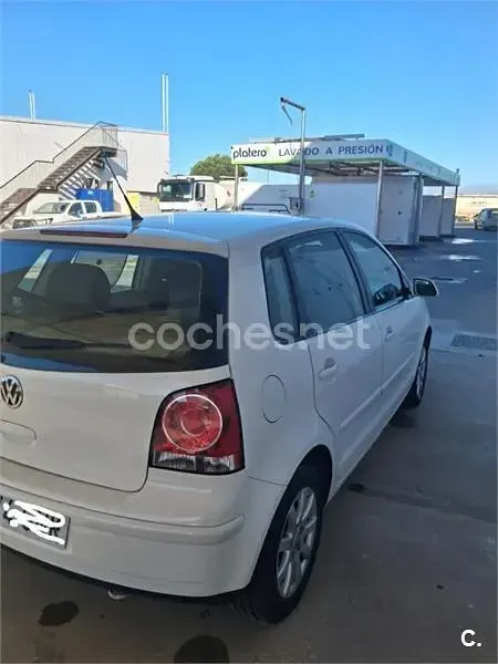 Usado VW Polo United 70 CV (51 kW) 2009 Blanco Utilitario