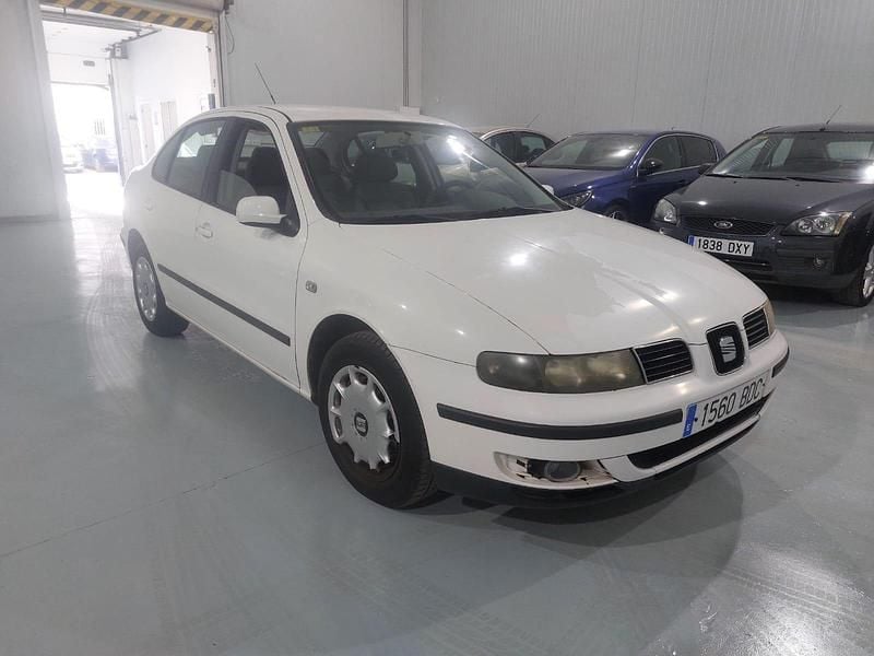 Usado Seat Toledo Stella 105 CV (77 kW) 2001 Blanco Berlina