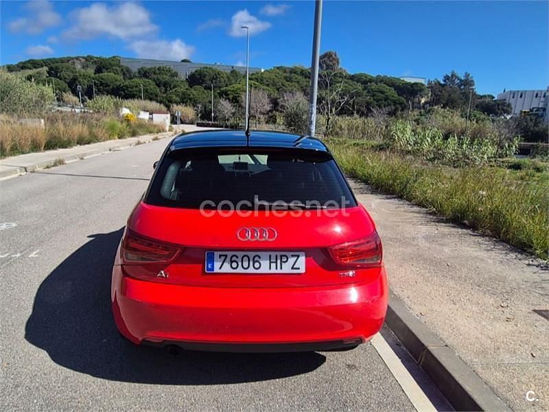 Usado Audi A1 Sportback Ambition 86 CV (63 kW) 2013 Rojo Utilitario