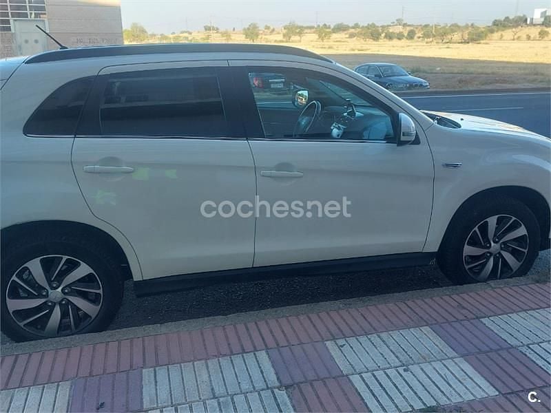 Blanco Usado 2014 Mitsubishi ASX Motion SUV | 12.000 € (Precio justo) - Imagen 1/4