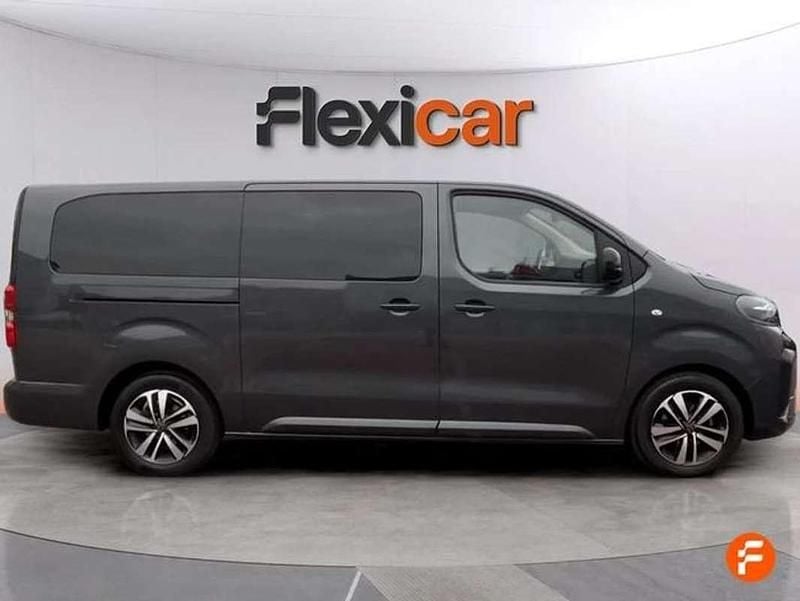 Usado Peugeot Traveller Business-Line 180 CV (132 kW) 2024 Negro Monovolumen