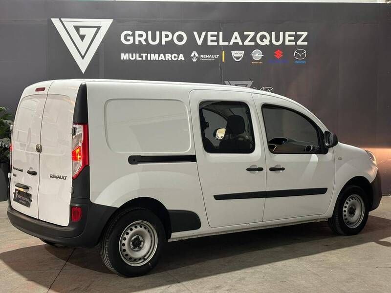 Usado Renault Kangoo 115 CV (84 kW) 2021 Blanco Monovolumen