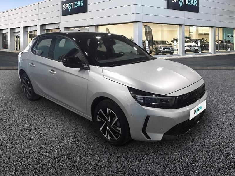 Usado Opel Corsa 100 CV (73 kW) 2024 Gris Utilitario