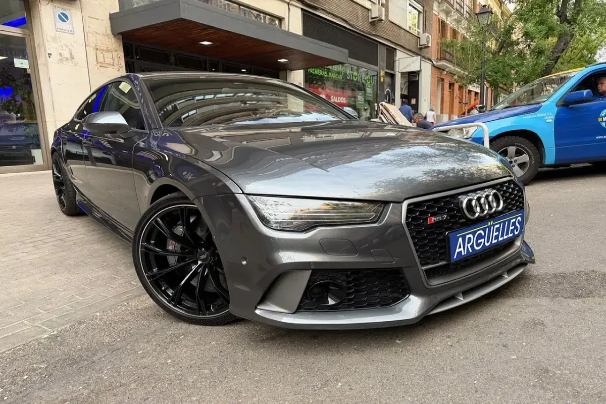 Usado Audi RS7 Sportback Performance 605 CV (444 kW) 2016 Gris Utilitario