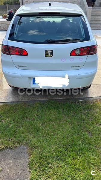 Usado Seat Ibiza Fresh 64 CV (47 kW) 2005 Blanco Utilitario