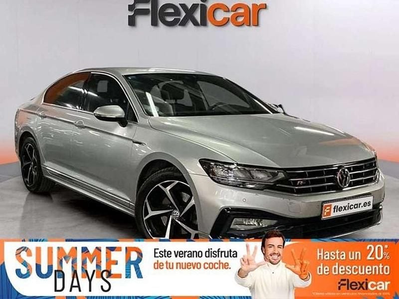 Gris Usado 2019 VW Passat Exclusive Berlina | 19.490 € (Precio justo) - Imagen 1/4