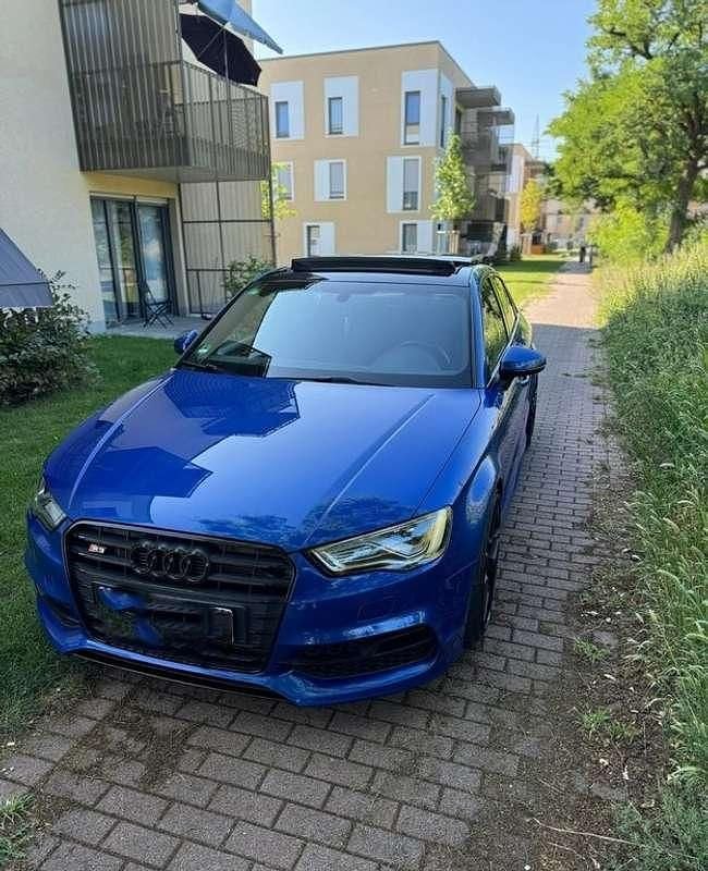 Usado Audi S3 Sportback Premium 300 CV (220 kW) 2016 Azul Utilitario