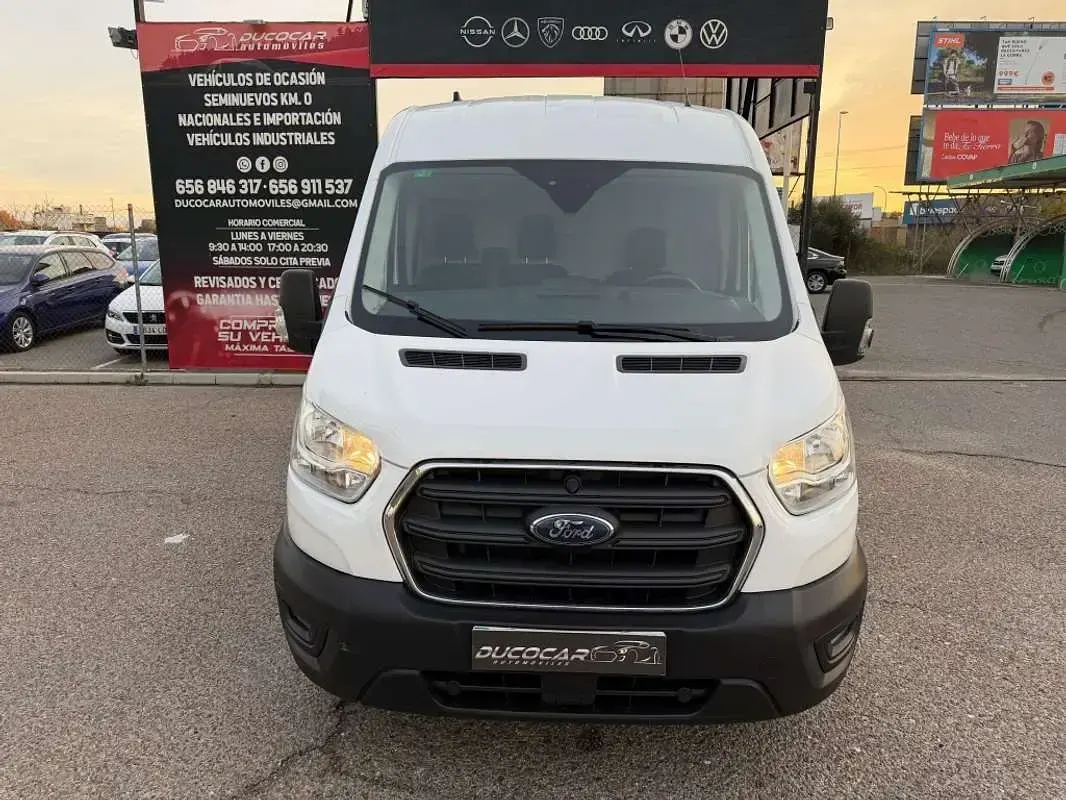 Usado Ford Transit Trend 131 HP (96 kW) 2021 Branco Van