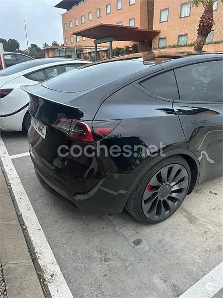 Usado Tesla Model Y Performance 392 kW (534 CV) 2023 Eléctrico SUV