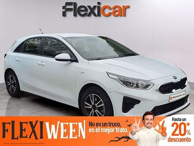 Blanco Usado 2018 Kia Ceed Plus Berlina | 11.790 € (Precio justo) - Imagen 1/4