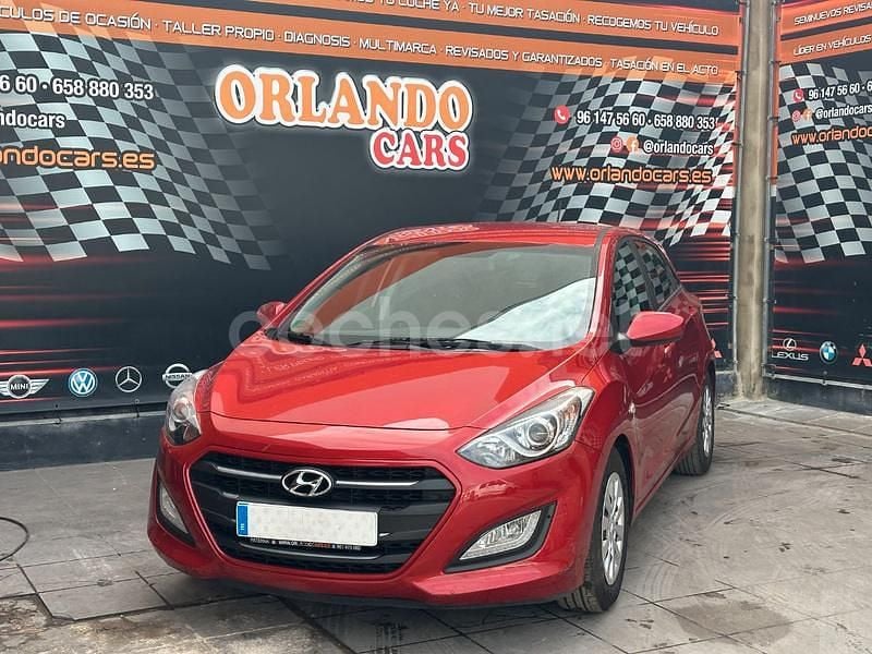 Granate Usado 2016 Hyundai i30 Berlina | 8500 € (Precio justo) - Imagen 1/4