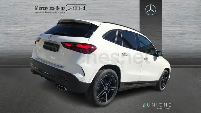 Usado Mercedes GLA200 150 CV (110 kW) 2026 Blanco SUV