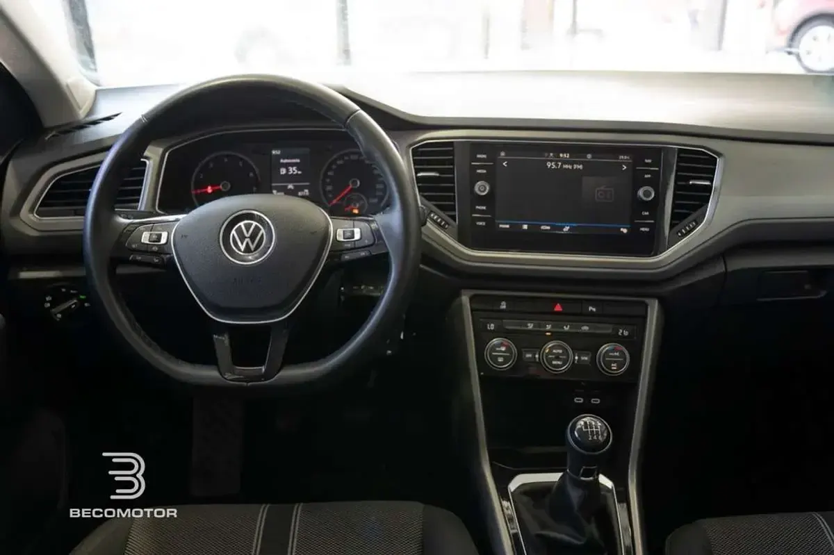 Usado VW T-Roc Advance 110 CV (80 kW) 2022 Blanco SUV