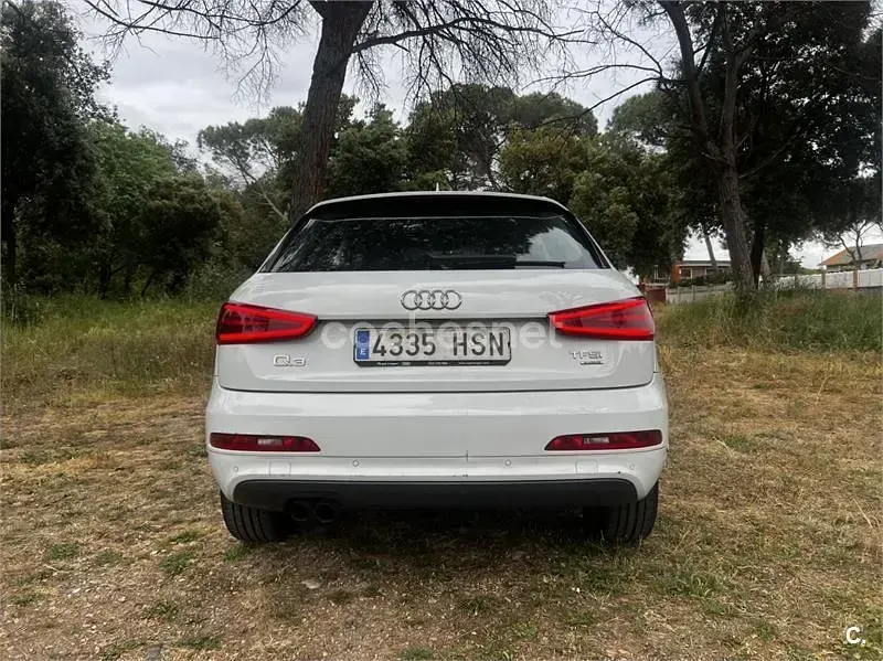 Usado Audi Q3 Ambiente 170 CV (125 kW) 2013 Blanco SUV