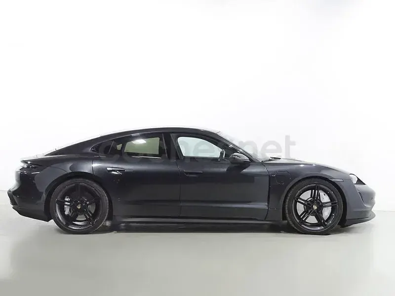 Käytetty Porsche Taycan 4S 389 kW (530 HP) 2020 Harmaa Sedan
