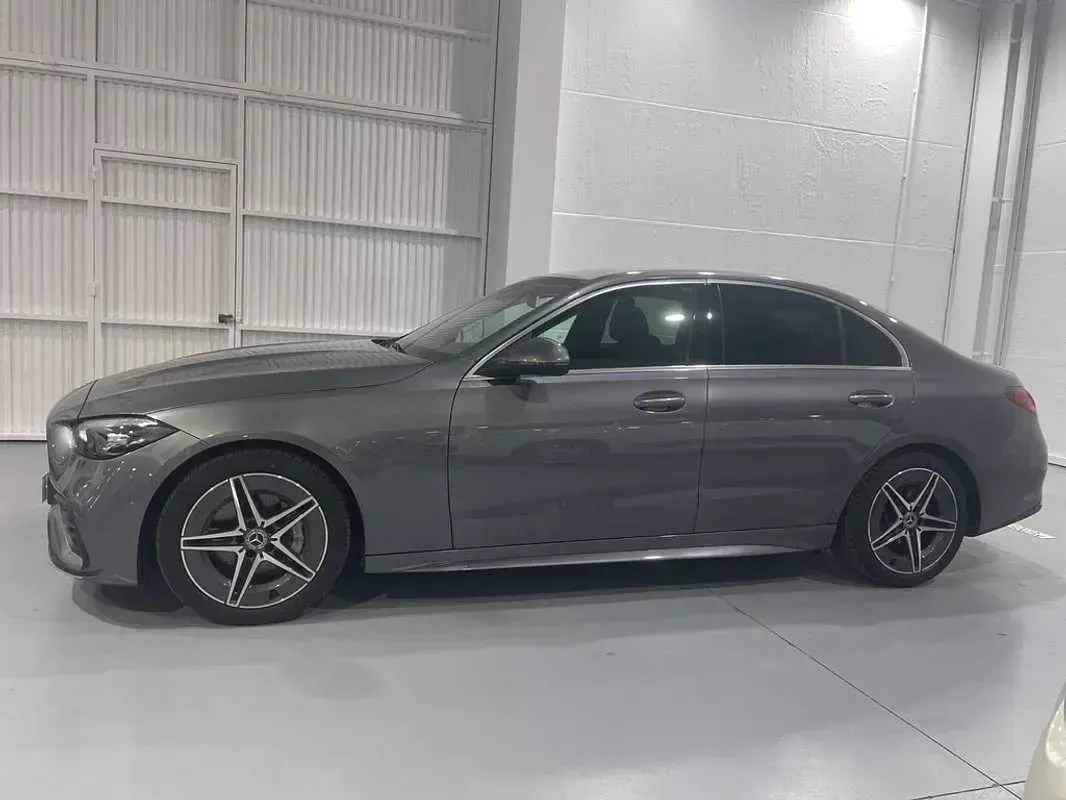 Usado Mercedes C220 200 CV (147 kW) 2022 Gris Berlina