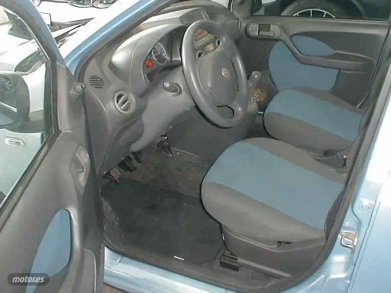 Usado Fiat Panda 69 CV (50 kW) 2010 Azul Utilitario