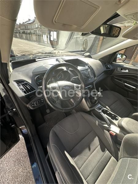 Usado Ford Kuga Titanium 140 CV (102 kW) 2013 Negro SUV