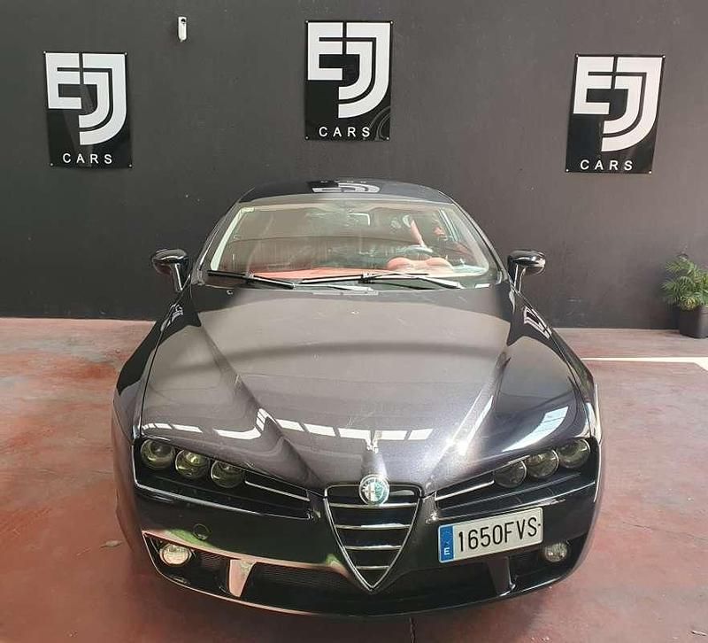 Usado Alfa Romeo Brera 209 CV (153 kW) 2007 Negro Coupe