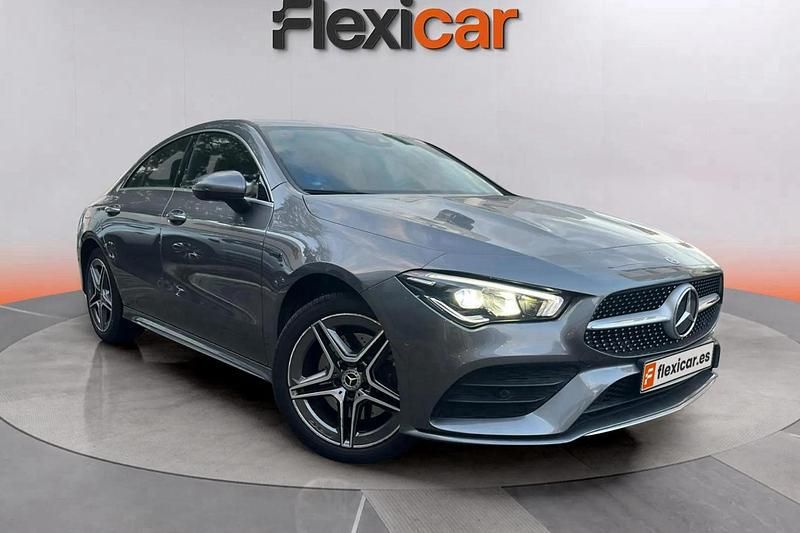 Gris Usado 2021 Mercedes CLA250e Berlina | 30.490 € (Buen precio) - Imagen 1/4
