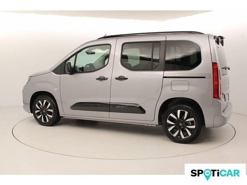 Nuevo Opel Combo S 100 CV (73 kW) 2025 Gris Familiar
