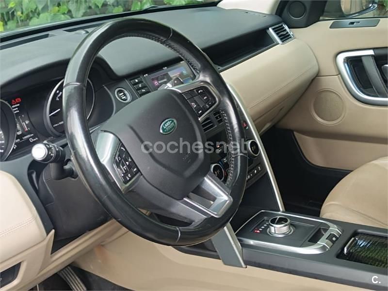 Usado Land Rover Discovery Sport HSE 150 CV (110 kW) 2016 Verde SUV