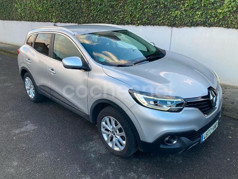Usado Renault Kadjar Zen 130 CV (95 kW) 2018 Gris / plata SUV