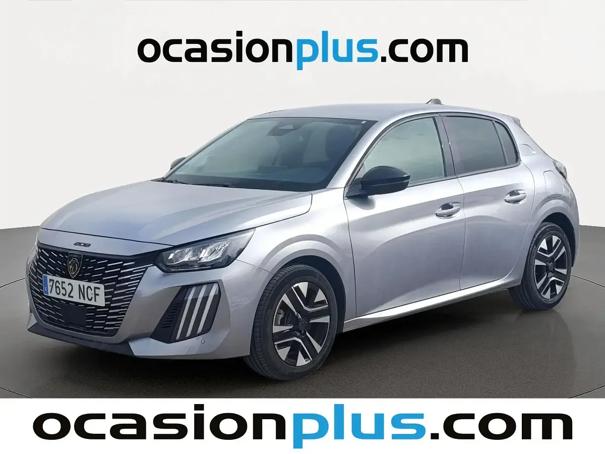 Usado Peugeot 208 Allure 102 CV (75 kW) 2025 Utilitario