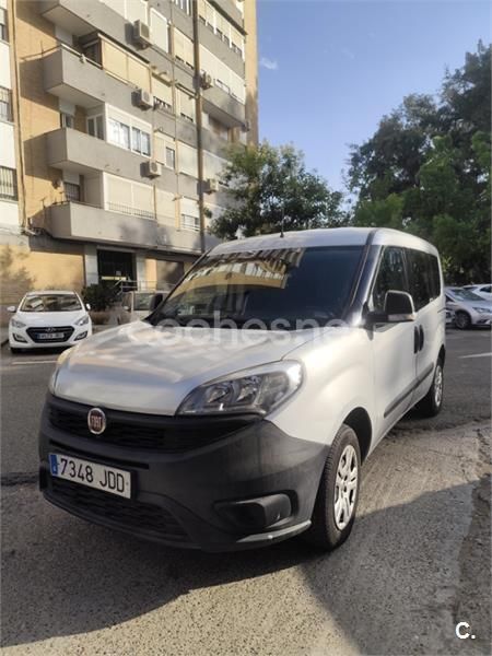 Gris / plata Usado 2015 Fiat Doblò Active Monovolumen | 7000 € (Precio justo) - Imagen 1/4