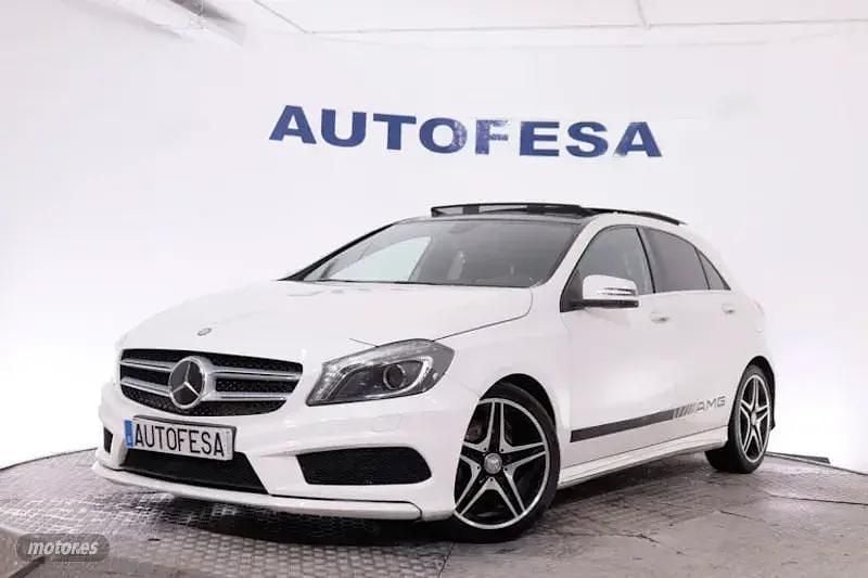 Blanco Usado 2015 Mercedes A180 AMG | 14.350 € (Precio justo) - Imagen 1/4
