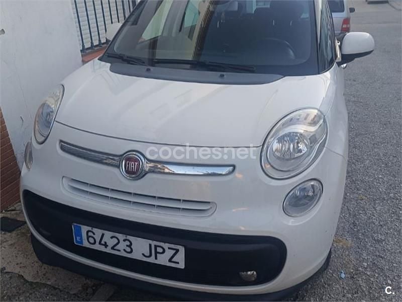 Usado Fiat 500L Living 120 CV (88 kW) 2016 Blanco Monovolumen