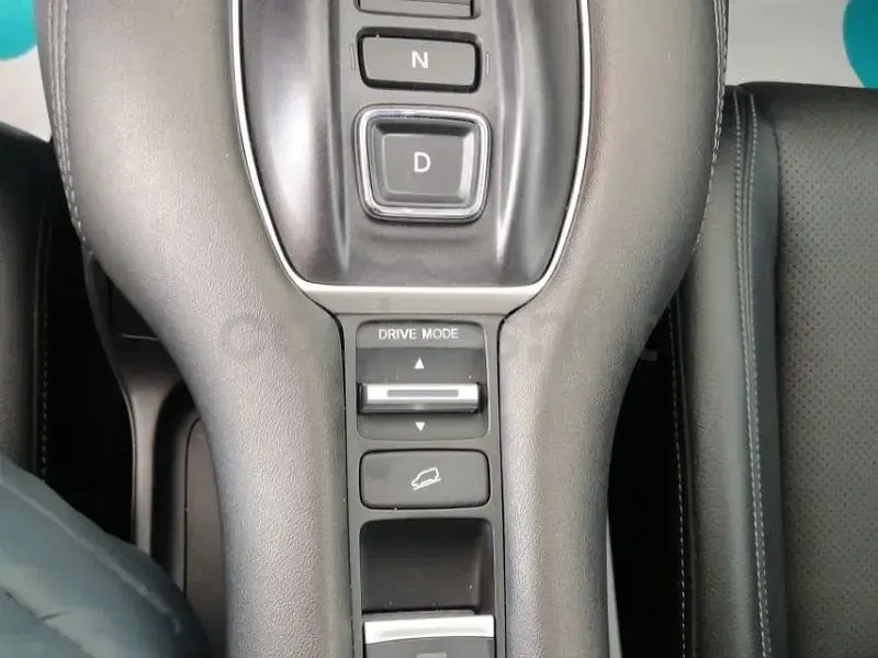 Usado Honda ZR-V Advance 184 CV (135 kW) 2024 Blanco SUV