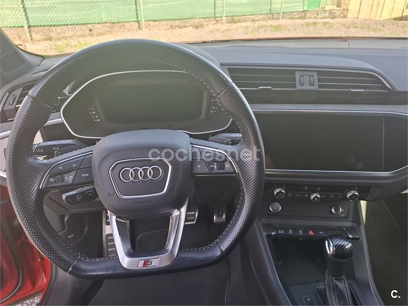 Usado Audi Q3 Sportback Black Edition 150 CV (110 kW) 2020 Rojo SUV